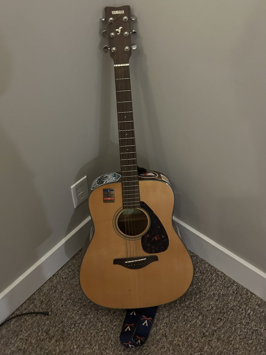 BarbourJam01's tweet photo. Excited to announce I’ll be going on tour soon. Big thanks back to @TroopRhy for getting me started🙏🏼 #hidell https://t.co/12WpN2bQbW