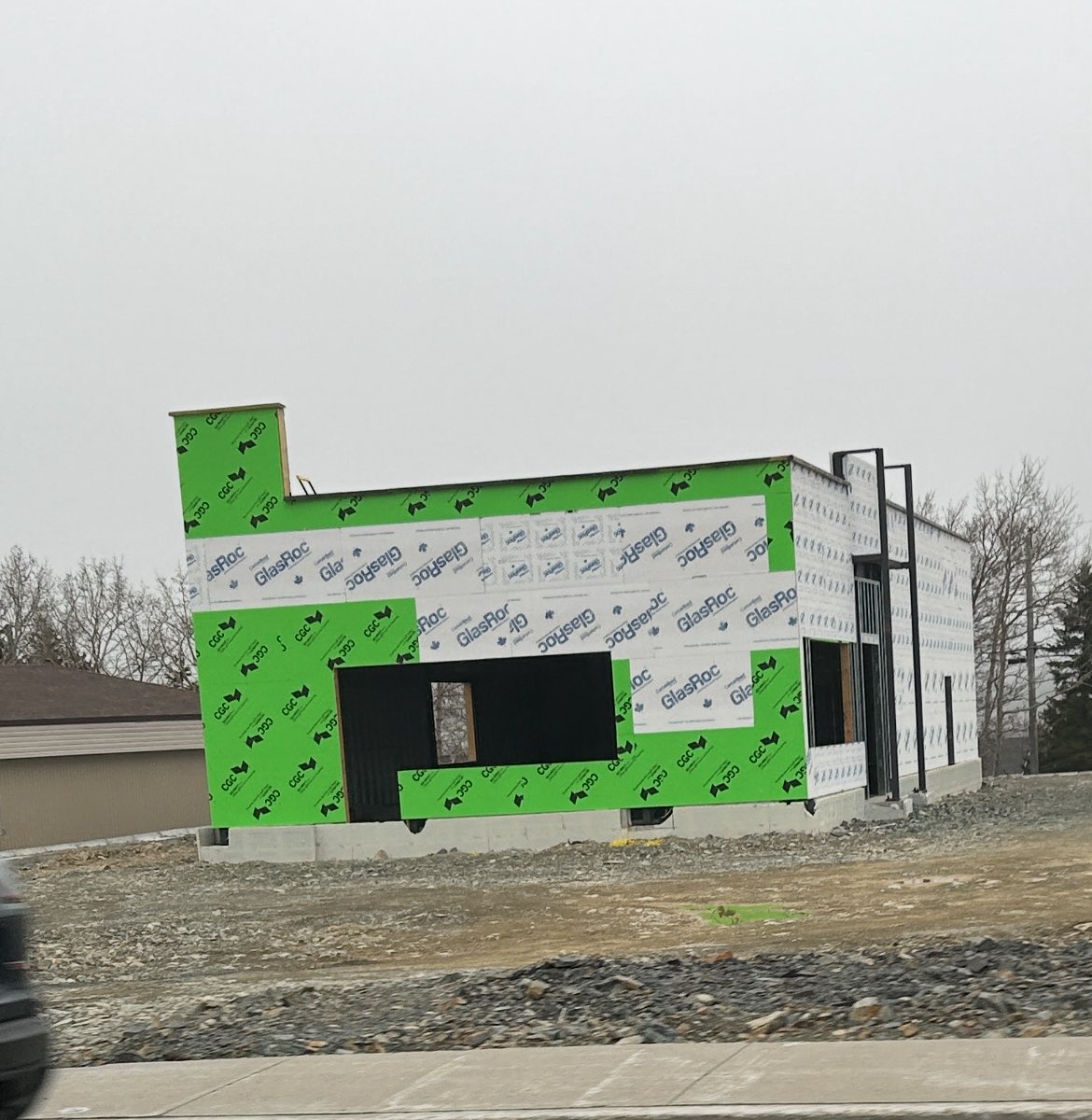 richarddcoombs's tweet photo. Is it finally happening? This building going up on Commonwealth Ave in Mount Pearl looks very familiar… @TacoBellCanada https://t.co/RyofoSlk8w