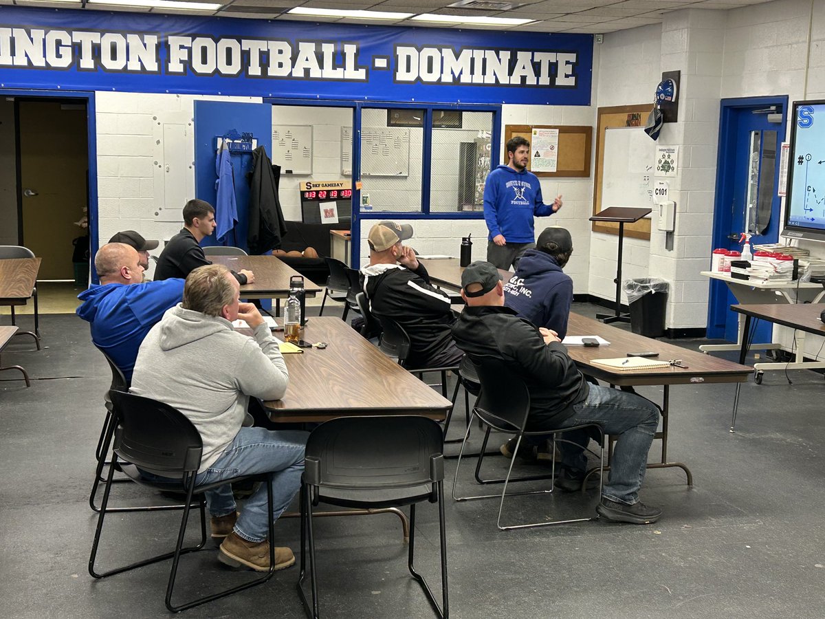 Southington Blue Knights Football tweet media