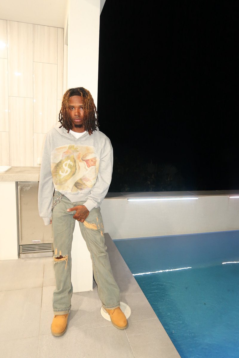 baby5notalive's tweet photo. ain’t shit free but free the guys #freewoo https://t.co/OEGjxIRyf9