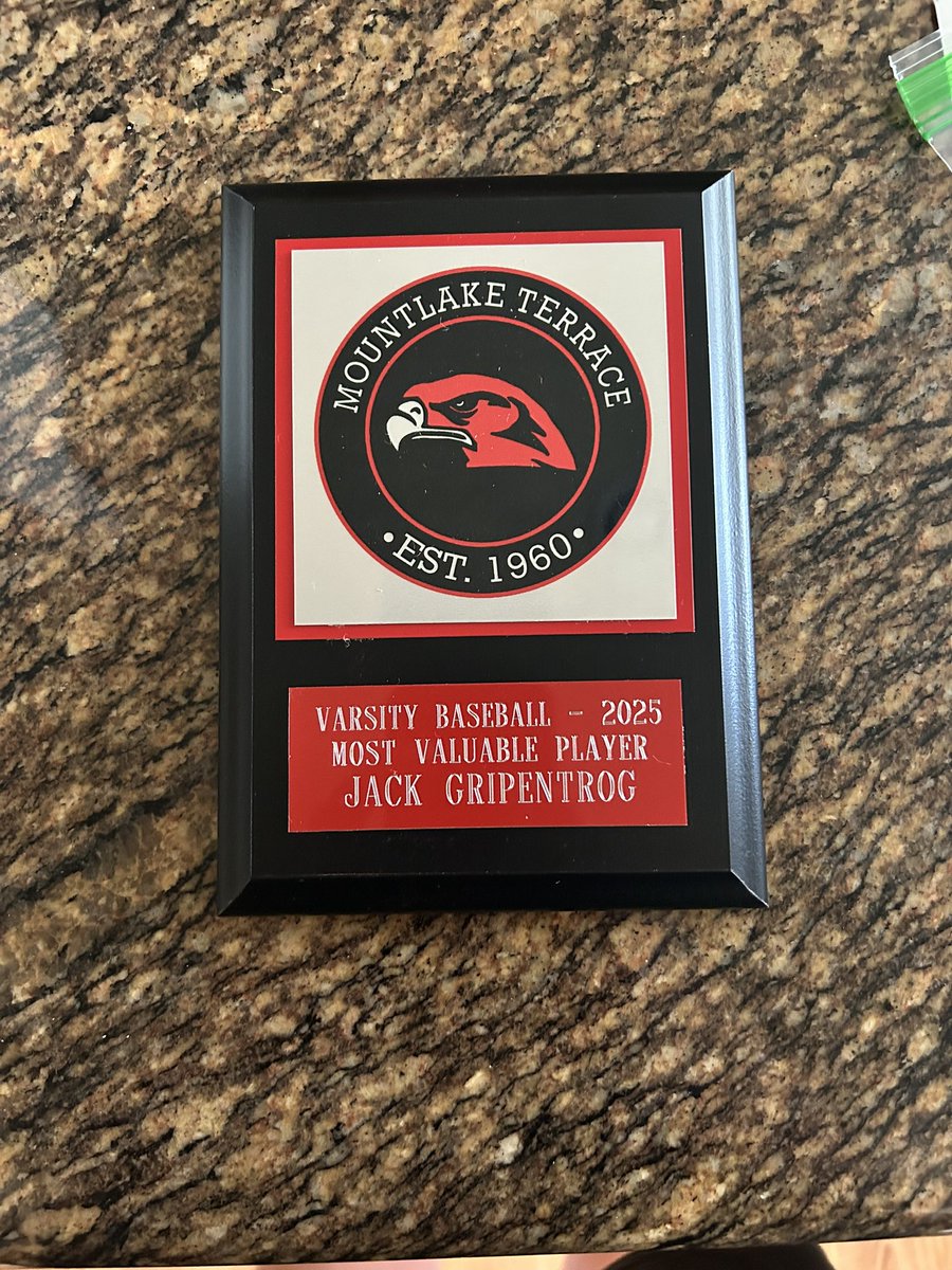JackGripentrog's tweet image. Honored to be named team MVP for my junior season, I also received All league honorable mention for 1st base and pitching! 
@MTHSHawksBSBL @snohoCoachChris