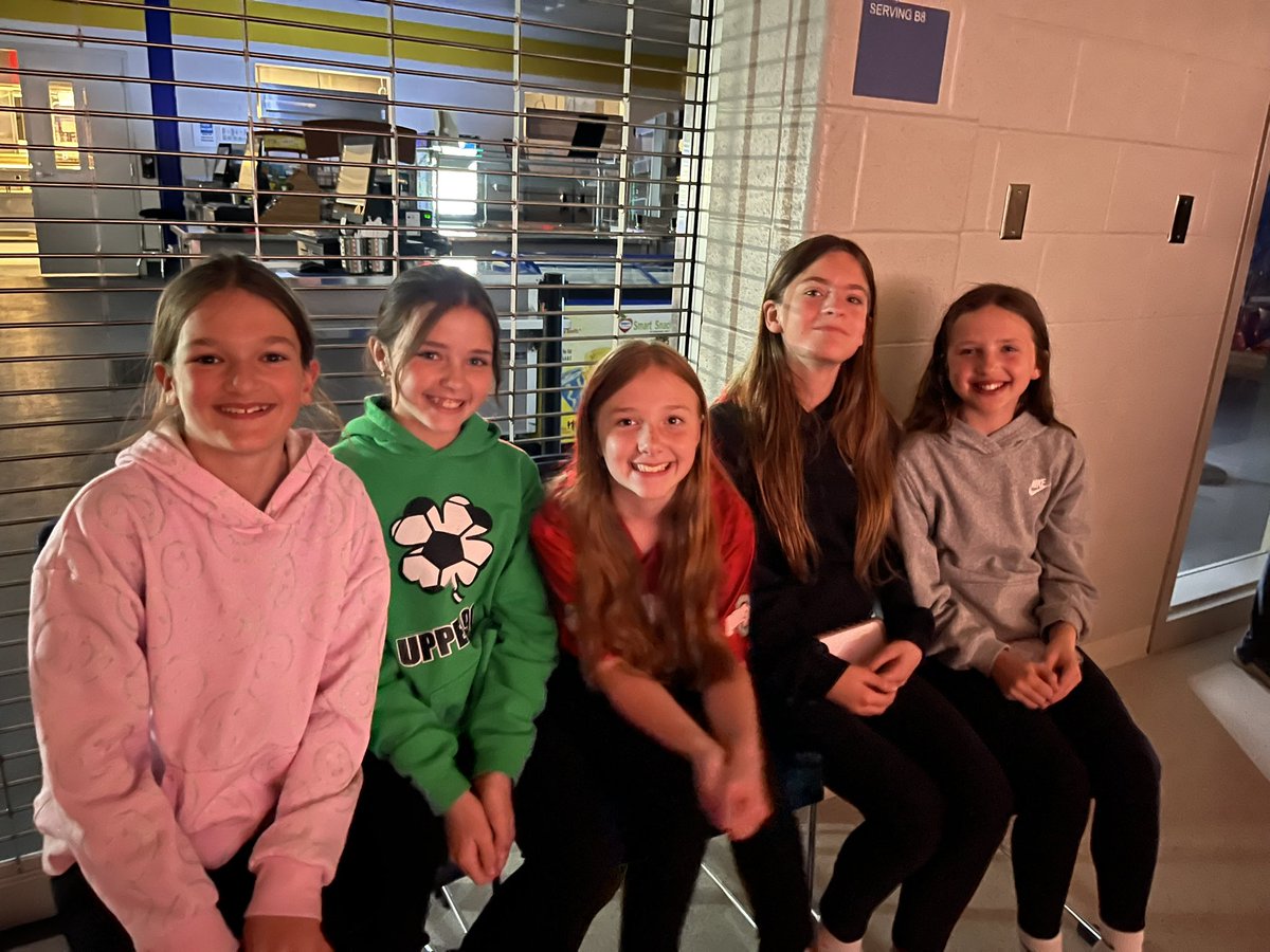 What an incredible night of music! The NRAC Jazz Band, 7th Grade Band,  and 8th Grade Band gave outstanding performances to close out this year’s NRAC band concerts. A big thank you to our Band Boosters for presenting another scholarship to one of the 8th graders!