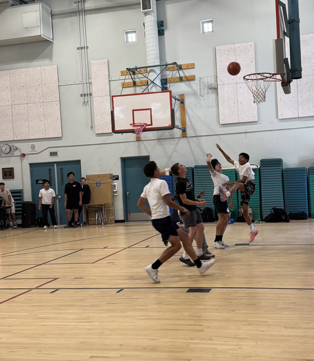 MustangsPHMS's tweet image. Grade Level Basketball Tournament was so much fun! #PHMSmustangsPRIDE 💚🐎