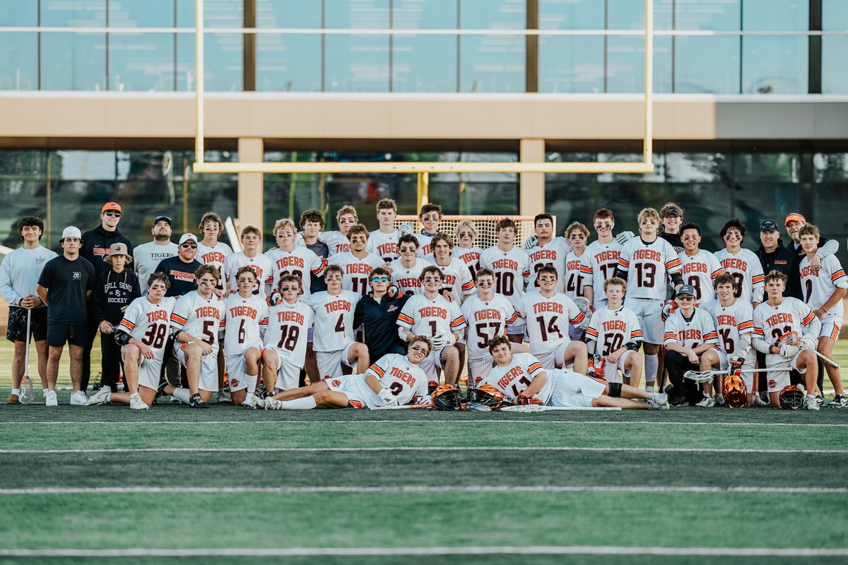 Tigers win 18-4 over Hudson! 

What a beautiful night to celebrate our seniors and a historic undefeated regular season of 13-0.

Thank you seniors for all of your hard work and thank you Gavin for coming to our game to hype us up! 🔥🔥🔥🔥