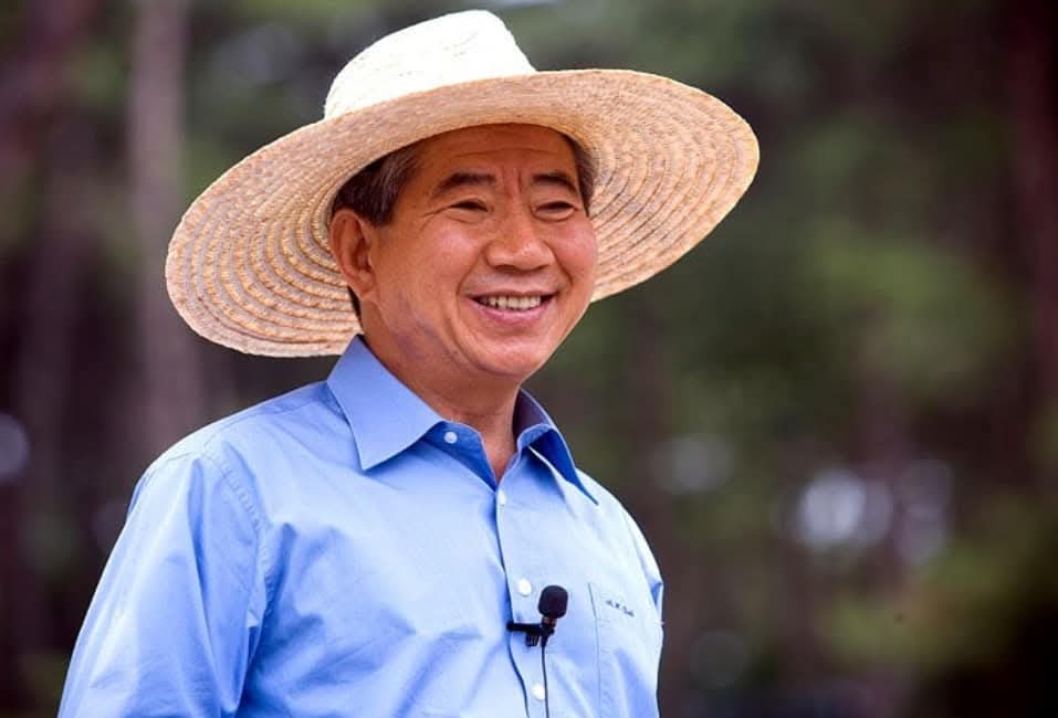고맙고 그리운 이름  "노무현 대통령님"
긴 시간 긴 아픔 이제 16주기, 
그리움이 자라 희망이 되었습니다.
노무현 대통령님을 추모합니다.