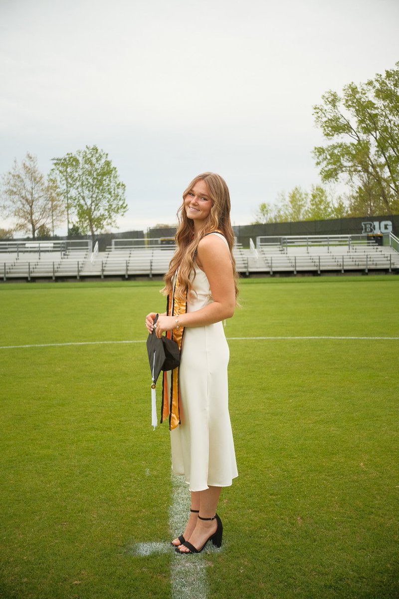 Delaney Holtey tweet media