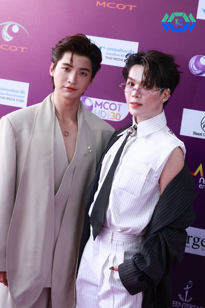 “ปอนด์ - เอิร์ธ” ร่วมเดินพรมม่วงงานประกาศรางวัลอันทรงเกียรติ “ไนน์เอ็นเตอร์เทนอวอร์ด 2025”

9ENTERTAIN X 4EVERYOU
#PondEarth #ปอนด์เอิร์ธ
#pondponlawit #cooheart
#9entertainawards2025
