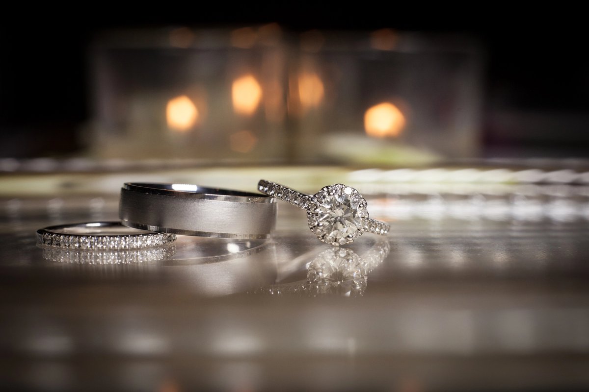 tungstenringsco's tweet photo. Wedding bands serve as a constant reminder of the enduring bond between two people. Their presence conveys a couple's dedication to support and cherish each other throughout their lives.

https://t.co/s7eIp8zGe2 https://t.co/OdOxo9bZFn