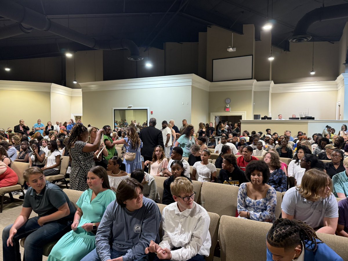 Chris Morris tweet media