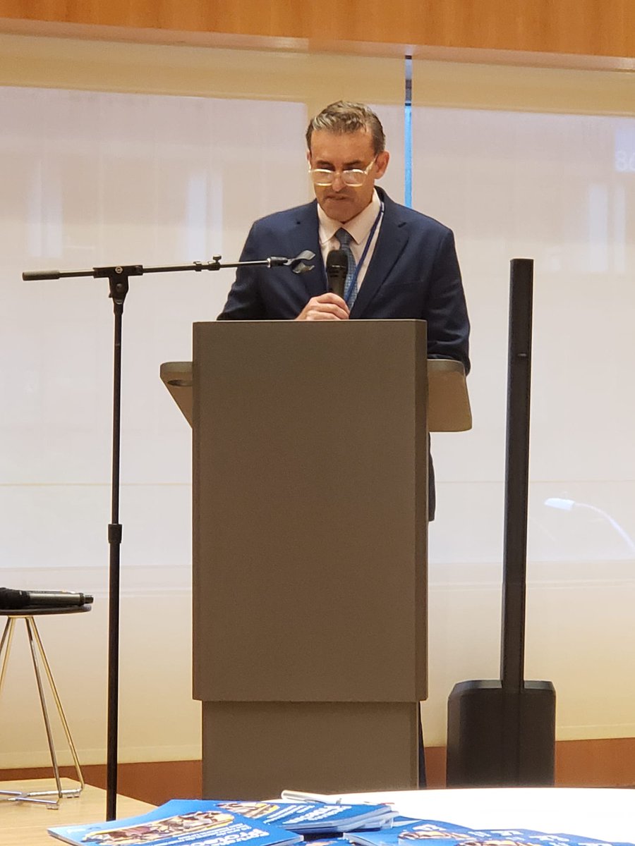 UruguayONU's tweet photo. En el evento #ProfilesinProtection, celebramos las extraordinarias historias de los miembros de las fuerzas de paz que han dado sentido al mandato de protección de los civiles durante más de 25 años. UN seleccionó a dos uruguayos que fueron parte de la MONUSCO, Fasanelo y Correa. https://t.co/52xxPm1cEk