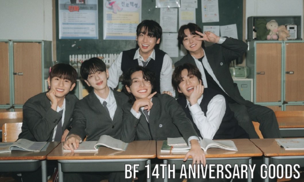 ApinyaNidnoi's tweet photo. แก๊งนักเรียนโข่ง 😜 #보이프렌드 https://t.co/JfFlU1pTDS
