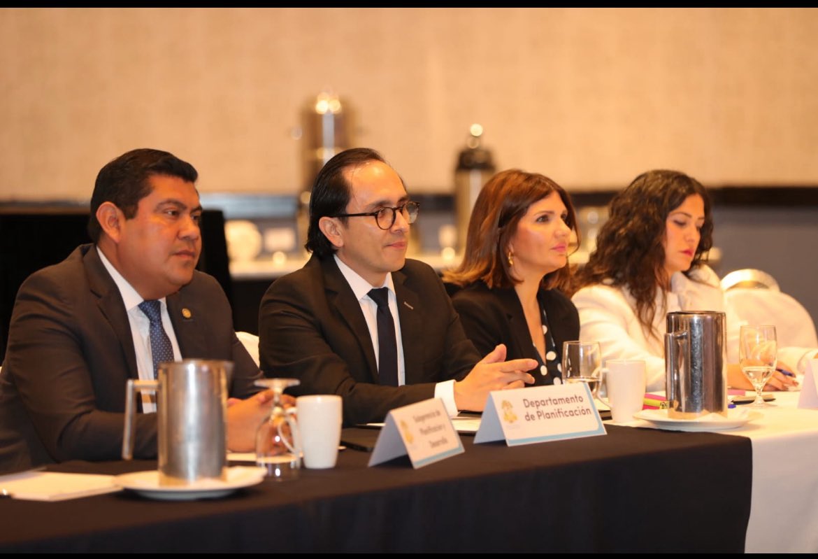 misitiosocial tweet media