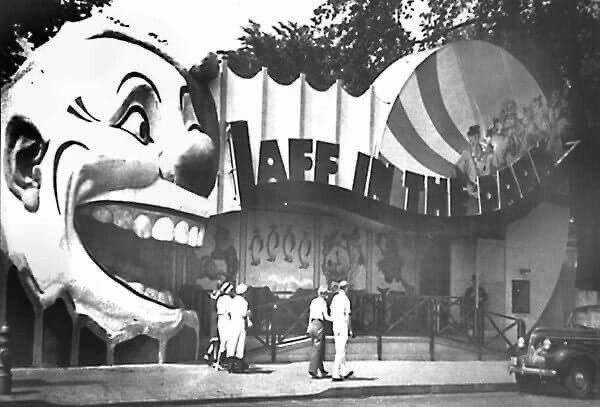 hauntorama's tweet image. Any fans of dark rides? 
-Laff in the Dark: Savin Rock Amusement Park in West Havin, Connecticut. 
-Devils Cave: Dorney Park in Allentown, PA. 
-Ghost Ride: Luna Park in Melbourne, Australia. 
-Mystery Ride: Steel Pier in Atlantic City, NJ. 
#HorrorCommunity #DarkRide