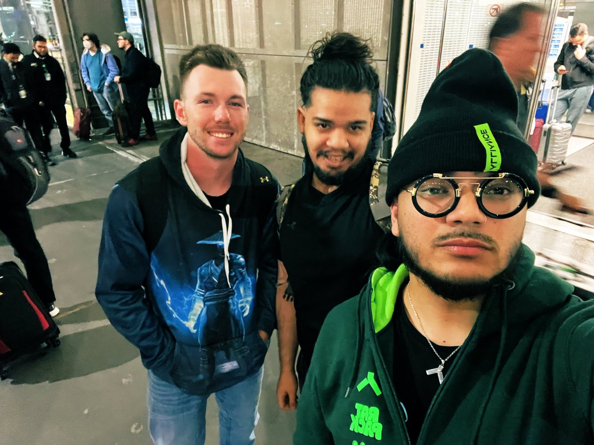 COMBO BREAKER, WE HERE 

F L O R I D A 
B O Y S