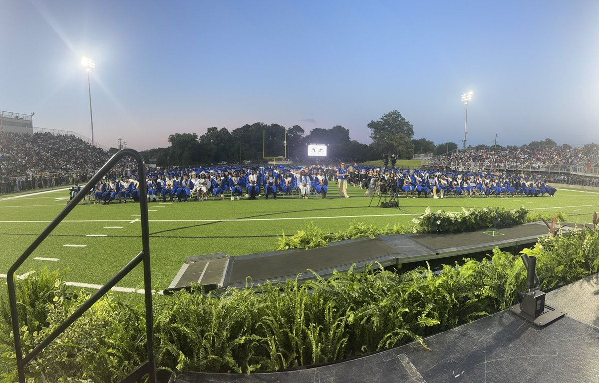 Shannon Buff (@shannonjbuff) on Twitter photo Congratulations <a href="/Newton_High/">Newton High School</a> Class of 2025! #RamsRise #Classof2025 #SpiritPrideExcellence Congratulations <a href="/Newton_High/">Newton High School</a> Class of 2025! #RamsRise #Classof2025 #SpiritPrideExcellence