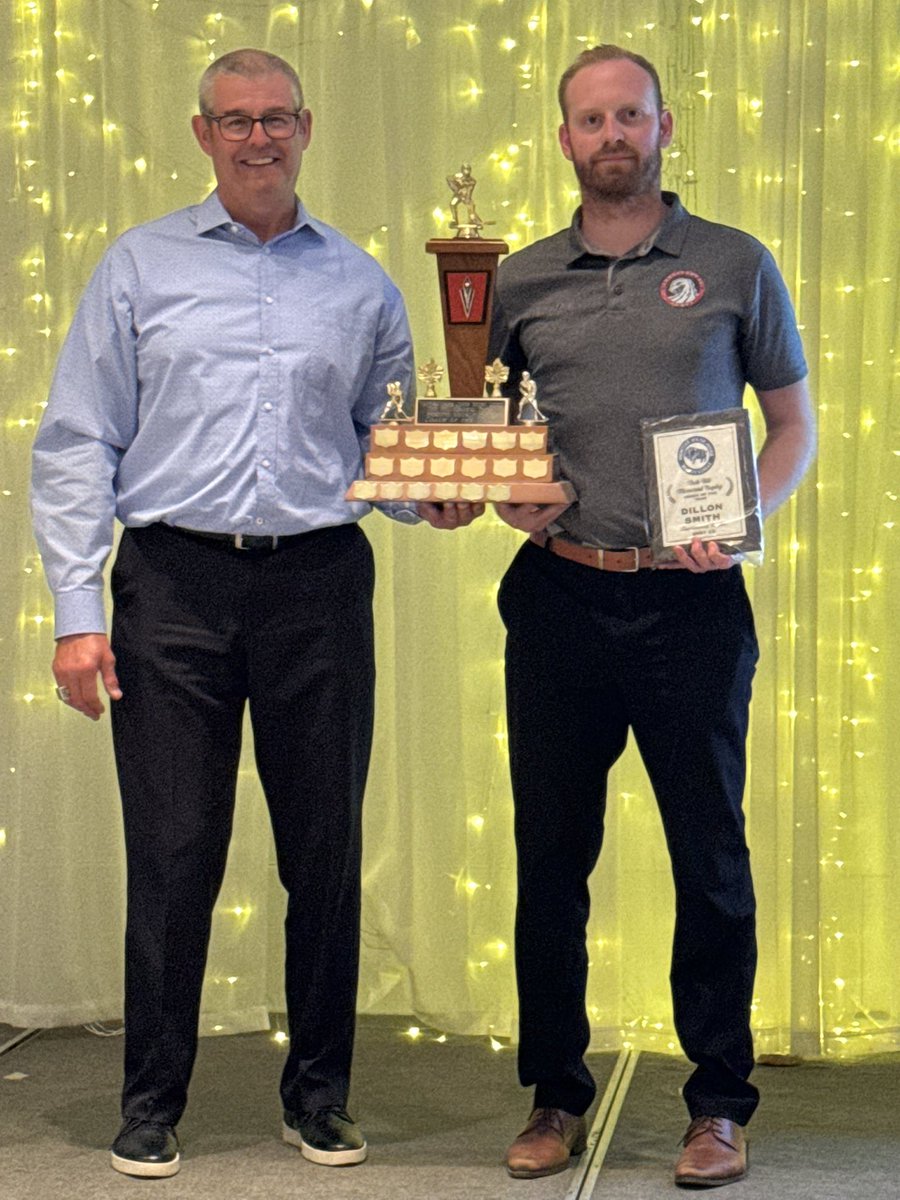 Congratulations to Head Coach Dillon Smith for winning this year’s MMJHL Coach of the Year Award!

#gohawks #charleswoodhawks #gohawksgo #mmjhlhawks #mmjhl #mmjhlcoachoftheyear