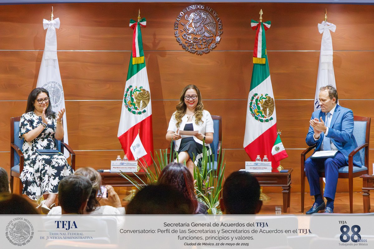 Hoy se llevó a cabo el #conversatorio: Perfil profesional de las Secretarias y Secretarios de Acuerdos en el #TFJA, funciones, principios y valores, moderado por la Secretaria General de Acuerdos, Lic. Abigail Calderón Rojas.