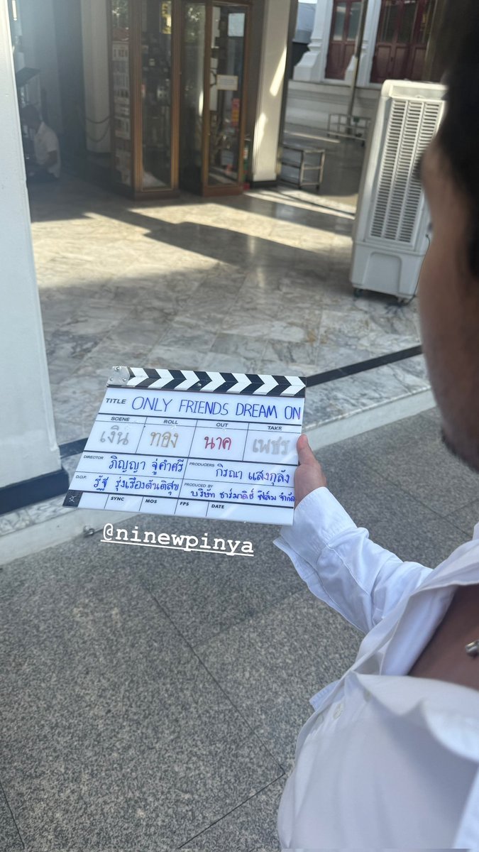 gojesinblack's tweet image. MANIFESTING TUA YANG SASSY NAN CENTIL!
MAHASISWA FASHION DESIGNER YANG GAK TAKUT BEREXPERIMENT DENGAN OUTFIT DIA DAN MAKE UPNYA!
GAK SABAR AKOOOH LIAT TUA NGEJAR-NGEJAR ARNOLD AAAAAAAAAAAAAAAAAAAA
#JossGawin #OnlyFriend