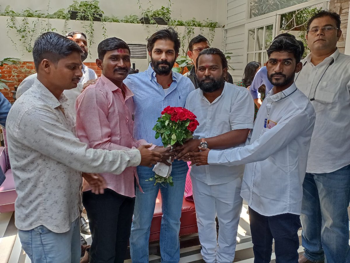 ShivadadaPuran2's tweet photo. मनविसे अध्यक्ष मनसे नेते अमित साहेब ठाकरे यांना वाढदिवसाच्या हार्दिक शुभेच्छा https://t.co/oRFxy1jYcQ