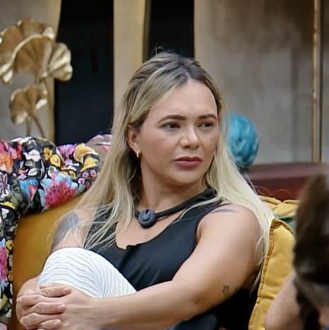 A edição vai acabar e essa querida não apareceu ainda... No resumo: Ela só aparece no ao vivo dando chilique
#eliminaçãopower #PowerCouple