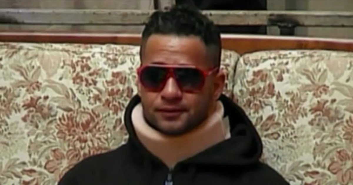 bheintzskol's tweet image. #WolvesIn6 #BiteBite