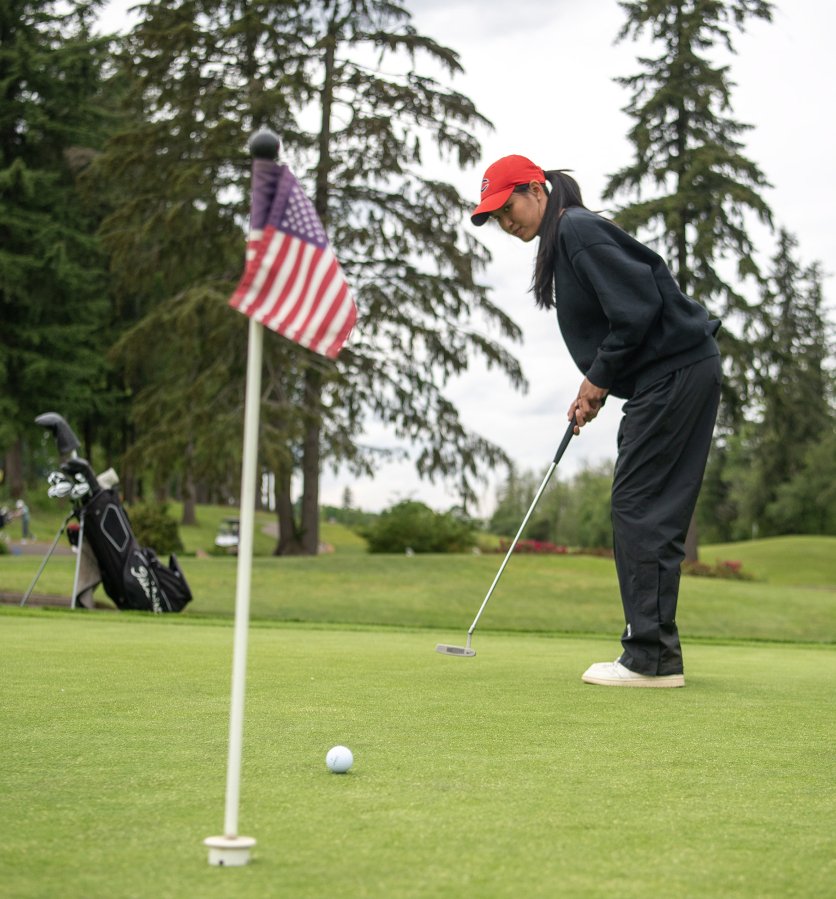 Will Denner (@willcdenner) on Twitter photo Jasmine Chen is The Columbian's All-Region girls golfer of the year. The <a href="/CamasHighSchool/">Camas High School</a> senior put together her best stretch of golf over the final month of her prep career, ending with a Class 4A state individual championship Wednesday.
columbian.com/news/2025/may/… Jasmine Chen is The Columbian's All-Region girls golfer of the year. The <a href="/CamasHighSchool/">Camas High School</a> senior put together her best stretch of golf over the final month of her prep career, ending with a Class 4A state individual championship Wednesday.
columbian.com/news/2025/may/…