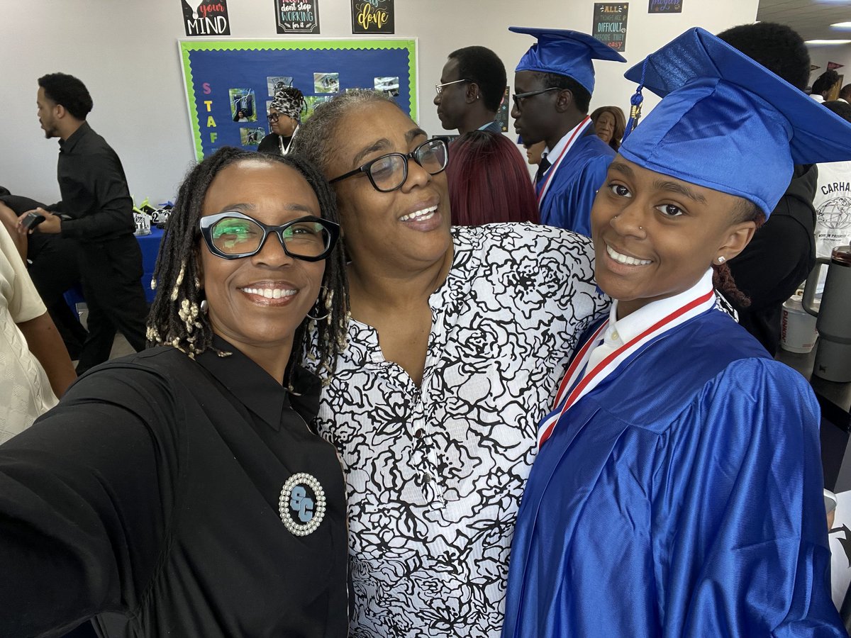 Dr. Grace Love (@gracelovedr) on Twitter photo Congratulations to the 2025 PEAK Academy graduates. Wishing them the very best in their next journey!
<a href="/FultonCoSchools/">FultonCountySchools</a> <a href="/KevinScott_OSD/">Kevin Scott</a> <a href="/FCSSuptLooney/">Dr. Mike Looney (Official Acct)</a> <a href="/Franchesca_Warr/">Franchesca Warren</a> <a href="/RonMaxwellFCS1/">Ron Maxwell (@FCS)</a> Congratulations to the 2025 PEAK Academy graduates. Wishing them the very best in their next journey!
<a href="/FultonCoSchools/">FultonCountySchools</a> <a href="/KevinScott_OSD/">Kevin Scott</a> <a href="/FCSSuptLooney/">Dr. Mike Looney (Official Acct)</a> <a href="/Franchesca_Warr/">Franchesca Warren</a> <a href="/RonMaxwellFCS1/">Ron Maxwell (@FCS)</a>