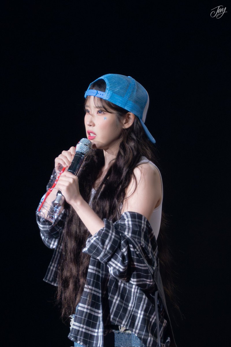 UAENAGRAPHY's tweet image. HEREH World Tour Concert in Oakland

Oakland Arena 

#아이유 #아이유월드투어 #IU #아이유콘서트IU