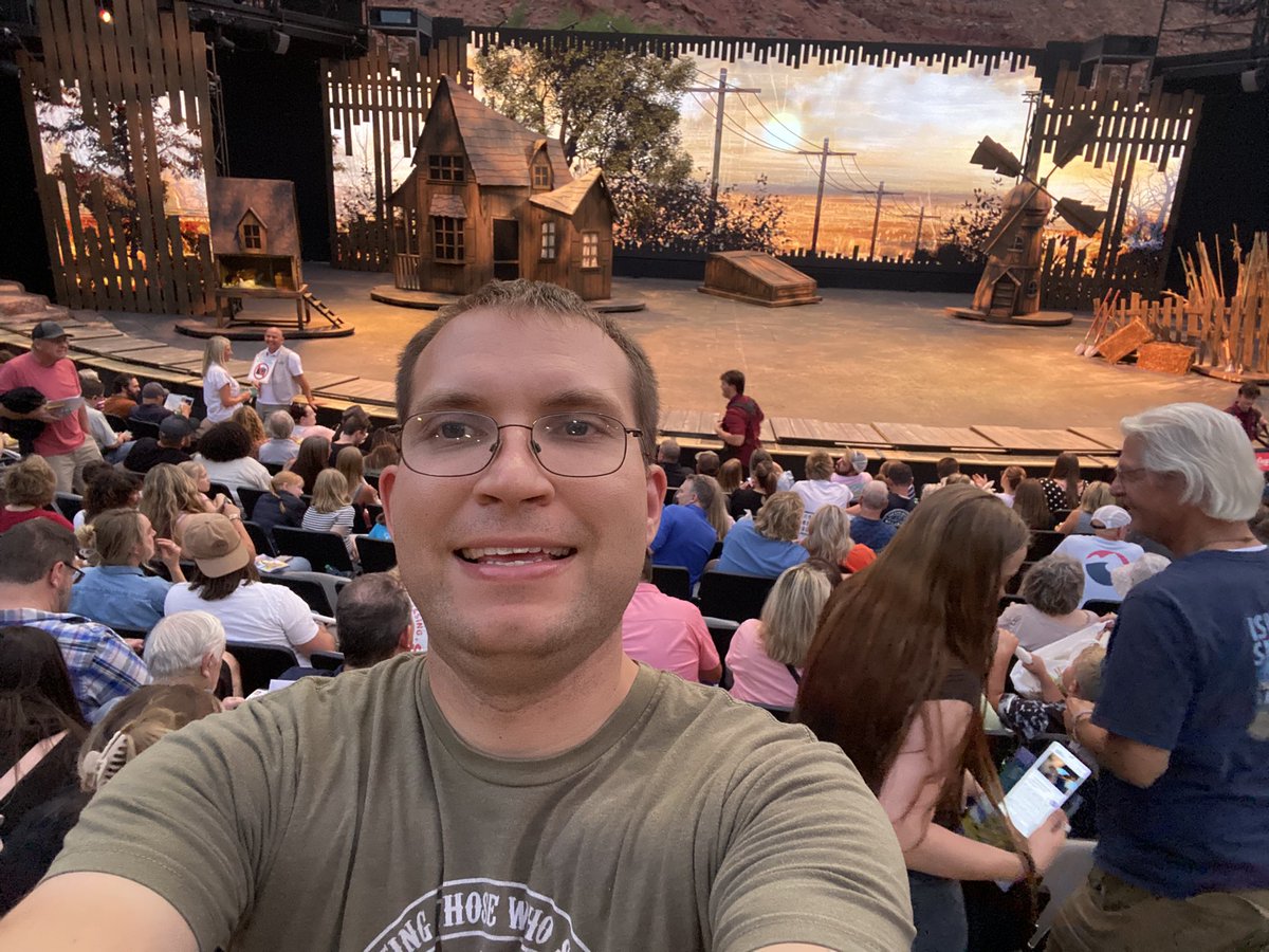 David Glenn (@davjglenn) on Twitter photo Back <a href="/Tuacahn/">Tuacahn Center for the Arts</a> for one of the best stories ever told, The Wizard of Oz Back <a href="/Tuacahn/">Tuacahn Center for the Arts</a> for one of the best stories ever told, The Wizard of Oz