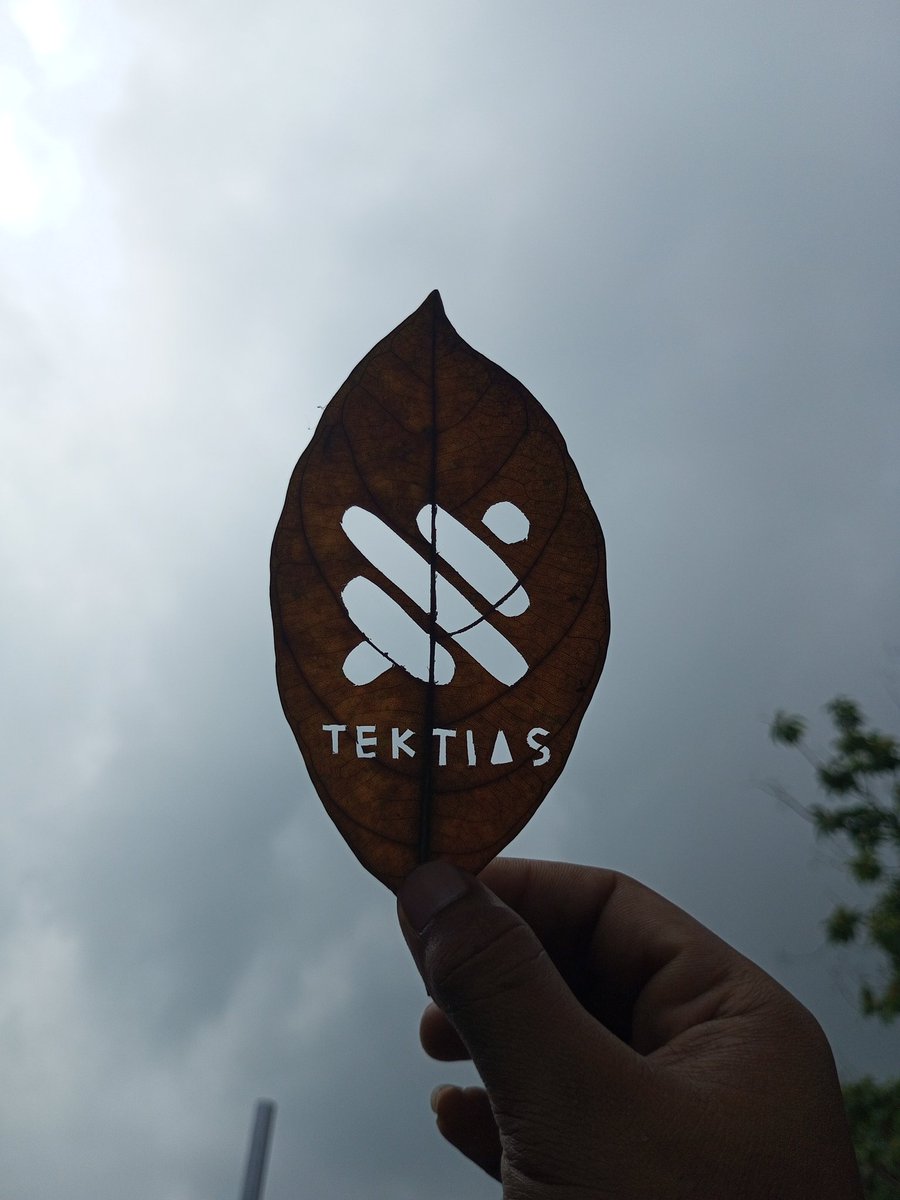 natasa1334110's tweet photo. @TEKTIAS The following is my creative entry for the competition 😁🙏
@TEKTIAS
$TKT
#MemeContest #Tektias #DailyActivity #TEKTIAS #DeFiLegends #DEX
0x76d0fe09F12F75c6b6E1E8F857427Fc7cEd093F1 https://t.co/fpJchoEPRA