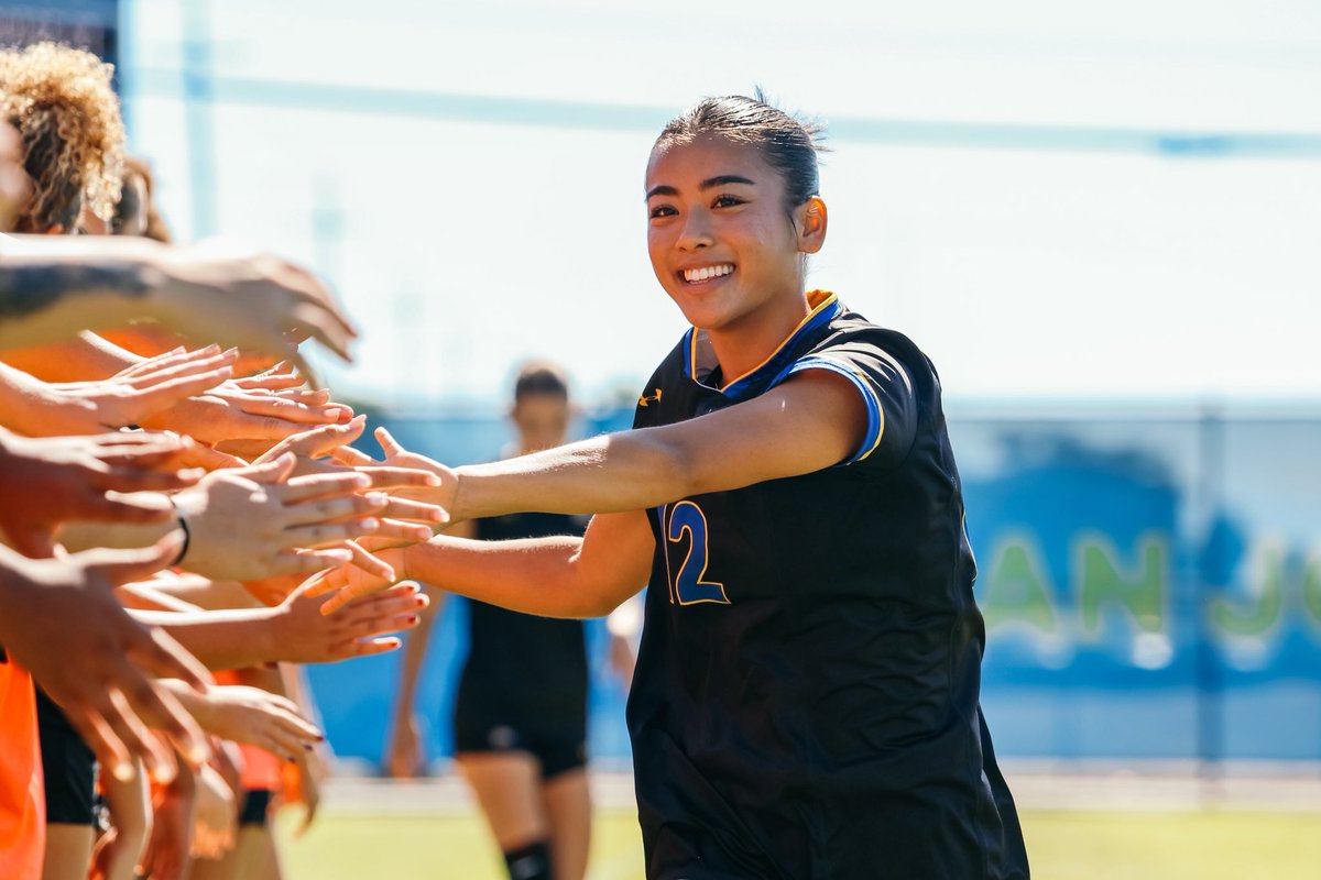 CONGRATS Tiana! 🎓🎉

T is graduating with her Bachelors Degree in Advertising Management with a minor in Business ✨

She now plans to go to grad school and keep soccer in her life through playing or coaching ⚔️

#AllSpartans