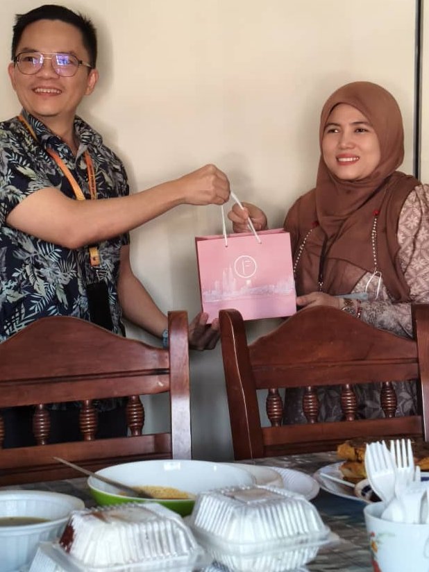 22 Mei 2025 Telah berlangsung satu Majlis Ringkas di UPPP, CPAB bagi tujuan meraikan pegawai bertukar. Tahniah diucapkan kepada Puan Siti Noraishah binti Zainal di atas pertukaran ke CREaTE, Melaka. Semoga beliau terus sukses dan berjaya di tempat baru.
<a href="/JKRCPAB/">Caw. Perancangan Aset Bersepadu, JKR Malaysia</a>
#IamJKR