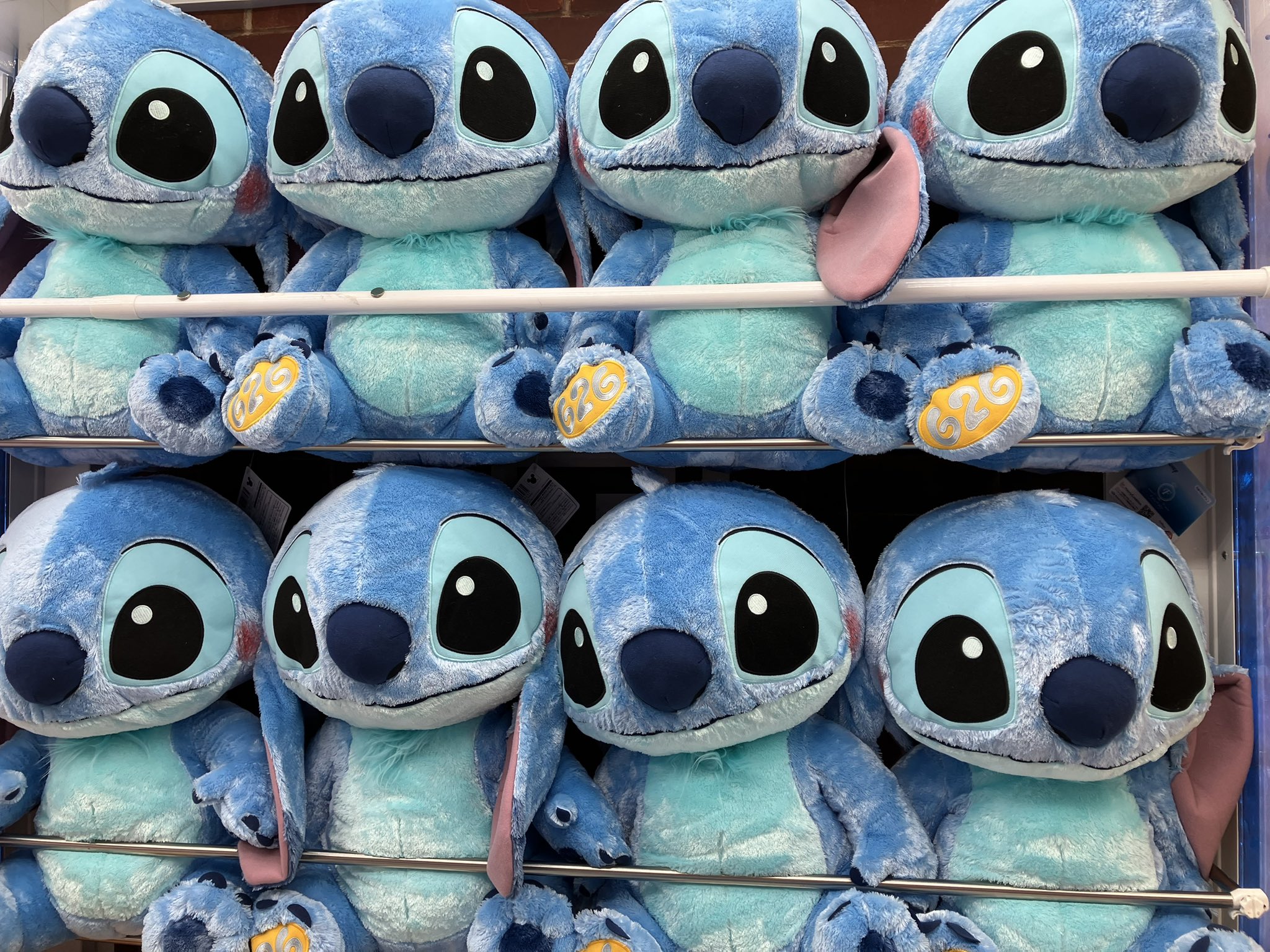 ディズニー スティッチFukuFuku 超超BIGぬいぐるみ 626 全1種 GiGO 帯広稲田 on X: 