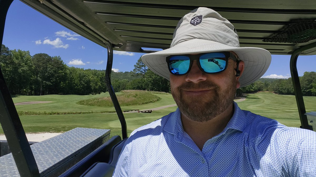 standardkev's tweet image. 19 years ago today, I started this journey at @greystonegcc's #TheLegacyCourse!  Blessed with great coworkers, friends, and mentors that keep me going.  It's an honor to take care of such a beautiful golf course.  #cheers