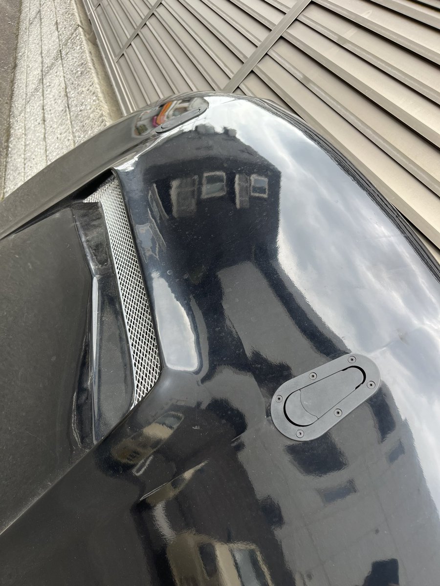 Ryohei_RB25's tweet photo. ECR33乗りの方拡散してください✋

ボンピン付きエアロボンネット売ります！
MISSIONっていうメーカーです。
前期中期用？ですが後期に使用してました
使用期間は短く美品です。
エアロキャッチ込みで6万くらいで
大阪まで取りに来てくださる方優先でお願いします🙏 https://t.co/W6q51zOQ0x
