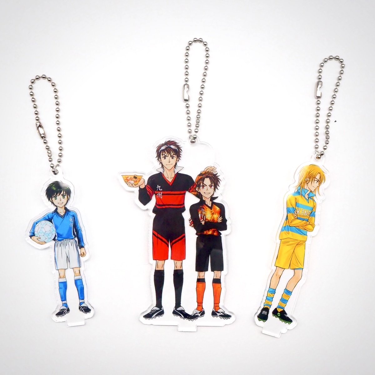 whistle_24's tweet photo. #ホイッスル九州 ⚽️NEW GOODS

🖊️樋口大輔 描き下ろしイラスト使用
◤アクリルスタンド 東京選抜VS九州選抜◢
🛒3,500円（税込）

「東京選抜」対「九州選抜」の試合で活躍した9人の選手がアクスタになりました‼️ボールチェーンつきで、アクキーとしても楽しめます☺️✨ https://t.co/oHAINIf50q