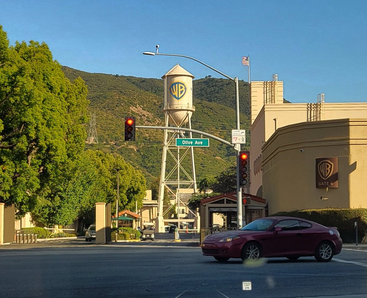 Hello Hollywood!