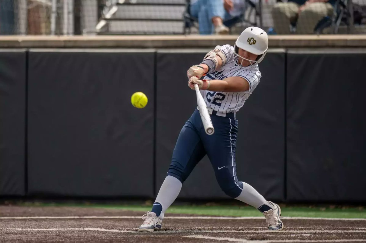 UCO Bronchos (@ucoathletics) on Twitter photo Never-say-die <a href="/UCOSoftball/">UCOSoftball</a> pulls out thrilling 3-2 win with late comeback in first round of D2 Championship Finals! Bronchos face Tampa at 1:30 pm (CST) Friday. bronchosports.com/news/2025/5/22โฆ Never-say-die <a href="/UCOSoftball/">UCOSoftball</a> pulls out thrilling 3-2 win with late comeback in first round of D2 Championship Finals! Bronchos face Tampa at 1:30 pm (CST) Friday. bronchosports.com/news/2025/5/22โฆ