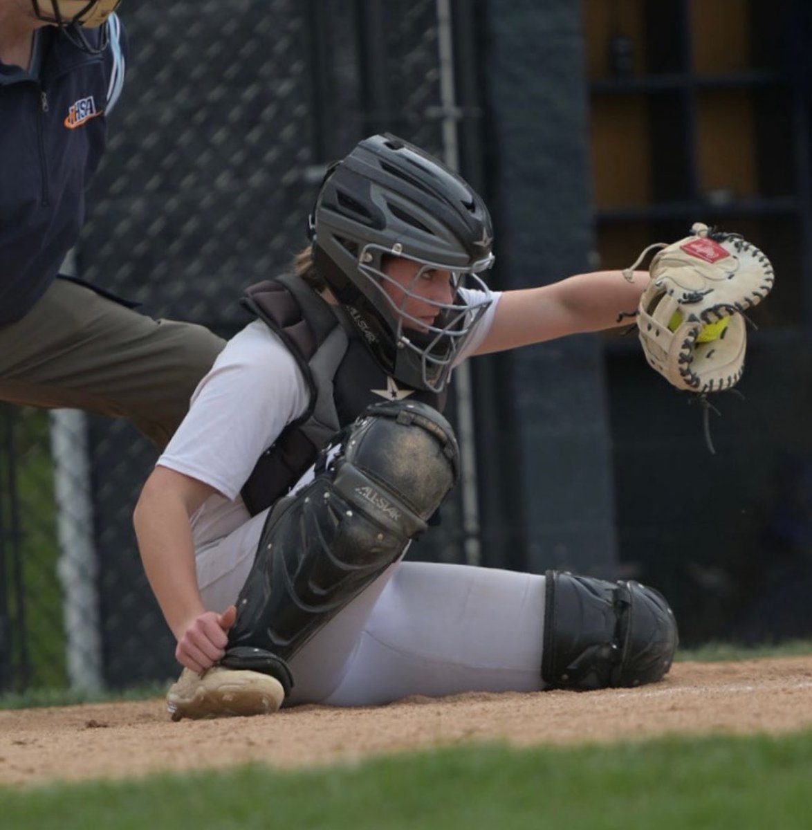 MojoJason1's tweet photo. We are excited to welcome 2026 catcher/Utility @AvaZdenovec_  to our team this summer!
Cant wait to get started!
#hardworkworks https://t.co/QAo4Vmr7LB
