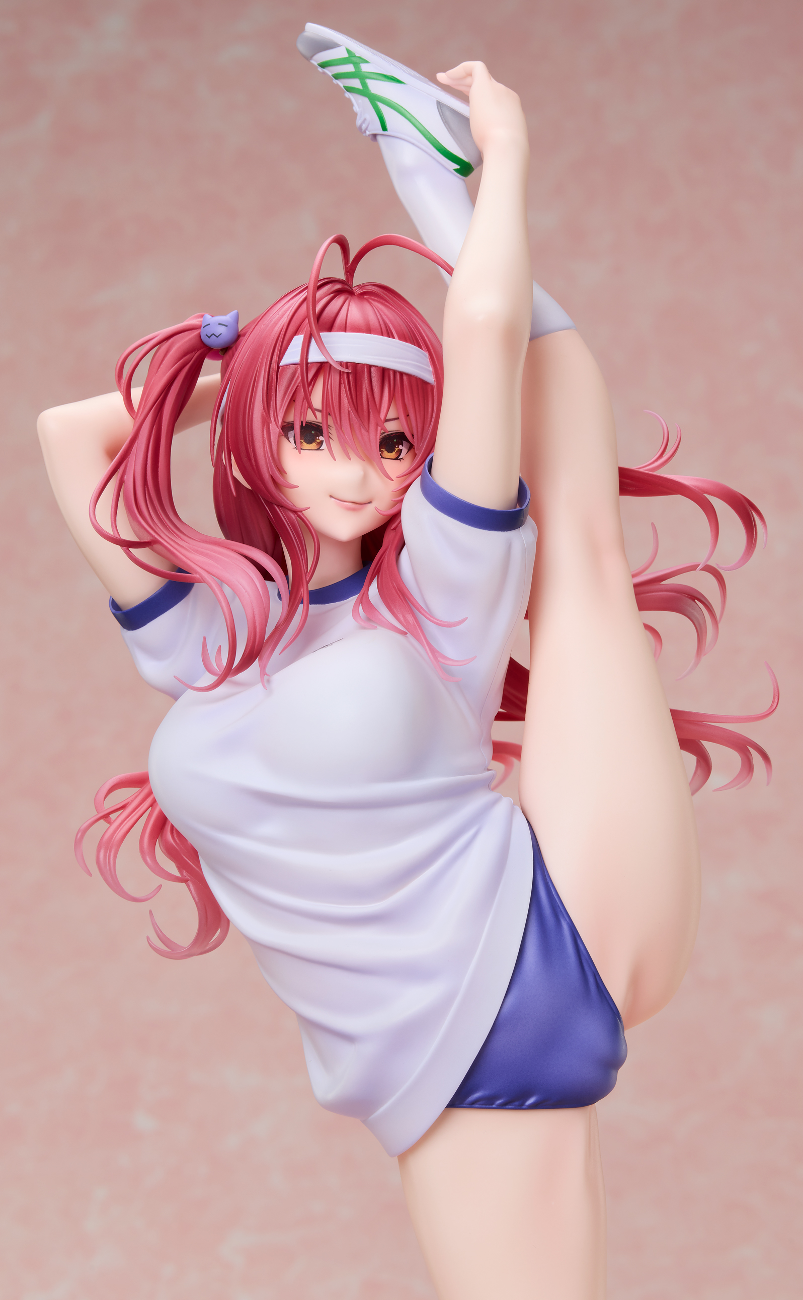 超大胆なI字バランスにドキドキ！『はにかみ彼女』火ノ浦奈々花