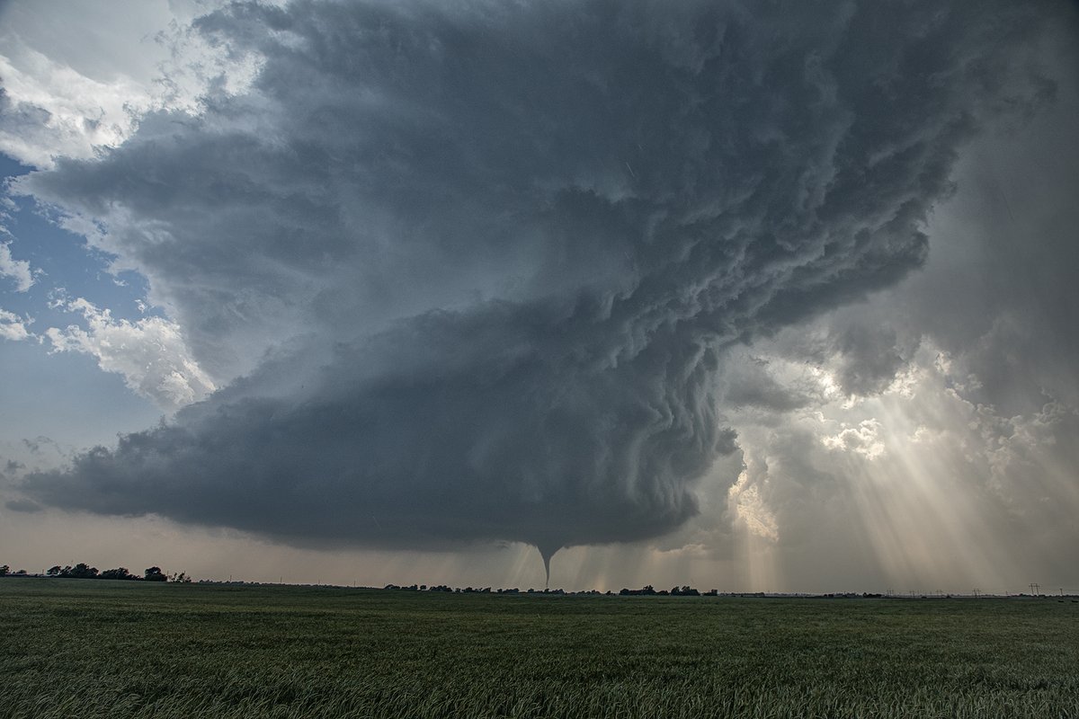 May 18th Arnett, OK wide shot. Amazing day as many of you know! #okwx
