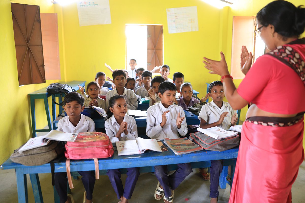 UNICEF Nepal (@unicef_nepal) on Twitter photo Thank you, <a href="/NorwayMFA/">Norway MFA</a>, <a href="/noradno/">Norad</a> & <a href="/NorwayinNepal/">Ambassador Torun Dramdal</a>, for your steadfast support to education in Nepal.
With your help, UNICEF has advanced alternative learning related to COVID learning losses, improved early childhood education, and ensured learning continues during emergencies. Thank you, <a href="/NorwayMFA/">Norway MFA</a>, <a href="/noradno/">Norad</a> & <a href="/NorwayinNepal/">Ambassador Torun Dramdal</a>, for your steadfast support to education in Nepal.
With your help, UNICEF has advanced alternative learning related to COVID learning losses, improved early childhood education, and ensured learning continues during emergencies.