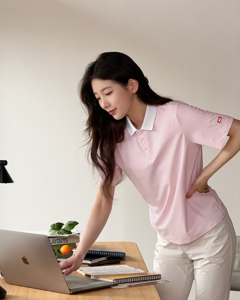suzyloversclub's tweet photo. 핑잘봄 수지 https://t.co/WBb9tgN0kA