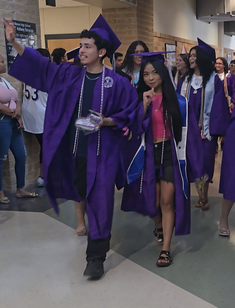 La_LunaSMHS's tweet photo. Their last walk through SMHS!Tomorrow is the BIG DAY! I hope I can control myself, but I honestly know I am going to be a mess! I am so PROUD and love these kids sooooooo much!π«Ά
It was a GREAT DAY TO BE A RATTLER ππ
#Classof2025 #RattlerFAM
#ALLIN #WESTRIKEASONE https://t.co/mfrUfRr2WO
