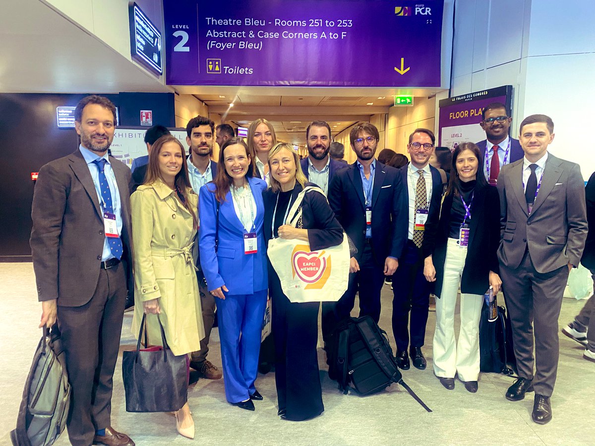 EAPCIPresident (@eapcipresident) on Twitter photo #EuroPCR 2025 🇫🇷
⭐️Antithrombotics in ACS cases based session from #EAPCI doc just published in <a href="/EuroInterventio/">EuroIntervention</a>
⭐️Tricky TAVI Complications Session designed by our #EAPCI young committee
⭐️#EAPCI Cocktail #networking event
#EAPCI family <a href="/escardio/">European Society of Cardiology</a> #EuroPCR 2025 🇫🇷
⭐️Antithrombotics in ACS cases based session from #EAPCI doc just published in <a href="/EuroInterventio/">EuroIntervention</a>
⭐️Tricky TAVI Complications Session designed by our #EAPCI young committee
⭐️#EAPCI Cocktail #networking event
#EAPCI family <a href="/escardio/">European Society of Cardiology</a>