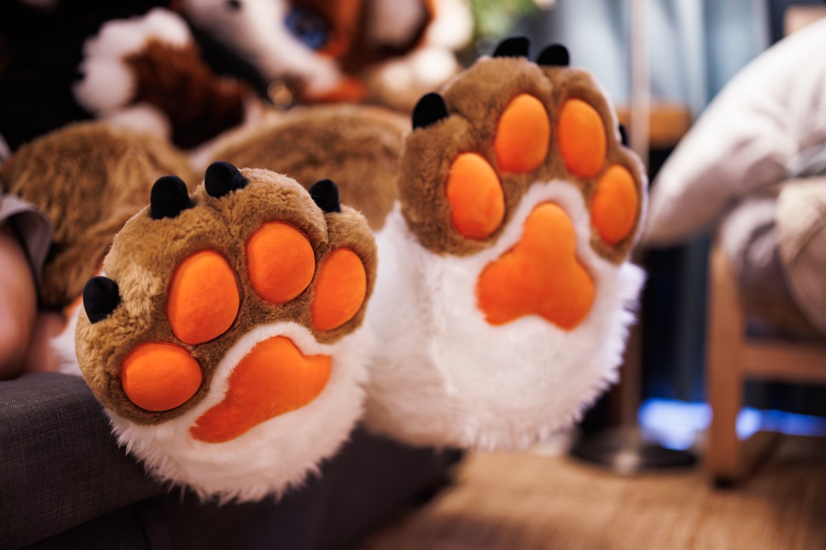 🐾🍽👅

✂️:<a href="/fur_starfire/">StarFire奇幻工坊</a> 
📷:<a href="/GenshokuD/">原色 Genshoku➡️🛏️💤</a> 
#FursuitFriday