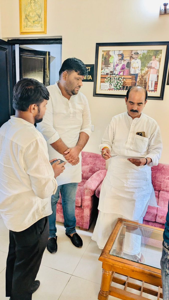 htstrust's tweet image. “नई दिल्ली में केंद्रीय सड़क एवं परिवहन राज्य मंत्री, भारत सरकार, श्री @AjayTamtaBJP जी से सौहार्दपूर्ण भेंट हुई। इस अवसर पर संस्था के सदस्यों ने आगामी 5 वर्ष पूर्ण होने के उपलक्ष्य में आयोजित होने वाले कार्यक्रम के संबंध में चर्चा की।”