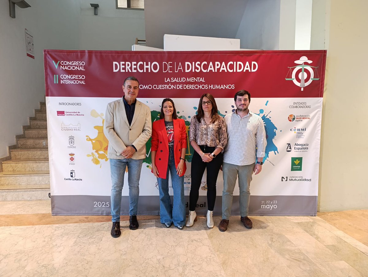 Facultad de Derecho y Ciencias Sociales CR (@fdcs_cr) on Twitter photo Las Profesoras de la <a href="/fdcs_cr/">Facultad de Derecho y Ciencias Sociales CR</a>, Isabel Martínez y Bárbara Marín, y el contratado predoctoral, <a href="/guille_rsn/">José Guillermo R. Sánchez de la Nieta</a>, presentan comunicaciones en el V Congreso Nacional y II Internacional de Derecho de la Discapacidad que dirige el Catedrático y Decano de la <a href="/fdcs_cr/">Facultad de Derecho y Ciencias Sociales CR</a>, <a href="/FerEconometria/">Fernando Callejas</a>. Las Profesoras de la <a href="/fdcs_cr/">Facultad de Derecho y Ciencias Sociales CR</a>, Isabel Martínez y Bárbara Marín, y el contratado predoctoral, <a href="/guille_rsn/">José Guillermo R. Sánchez de la Nieta</a>, presentan comunicaciones en el V Congreso Nacional y II Internacional de Derecho de la Discapacidad que dirige el Catedrático y Decano de la <a href="/fdcs_cr/">Facultad de Derecho y Ciencias Sociales CR</a>, <a href="/FerEconometria/">Fernando Callejas</a>.