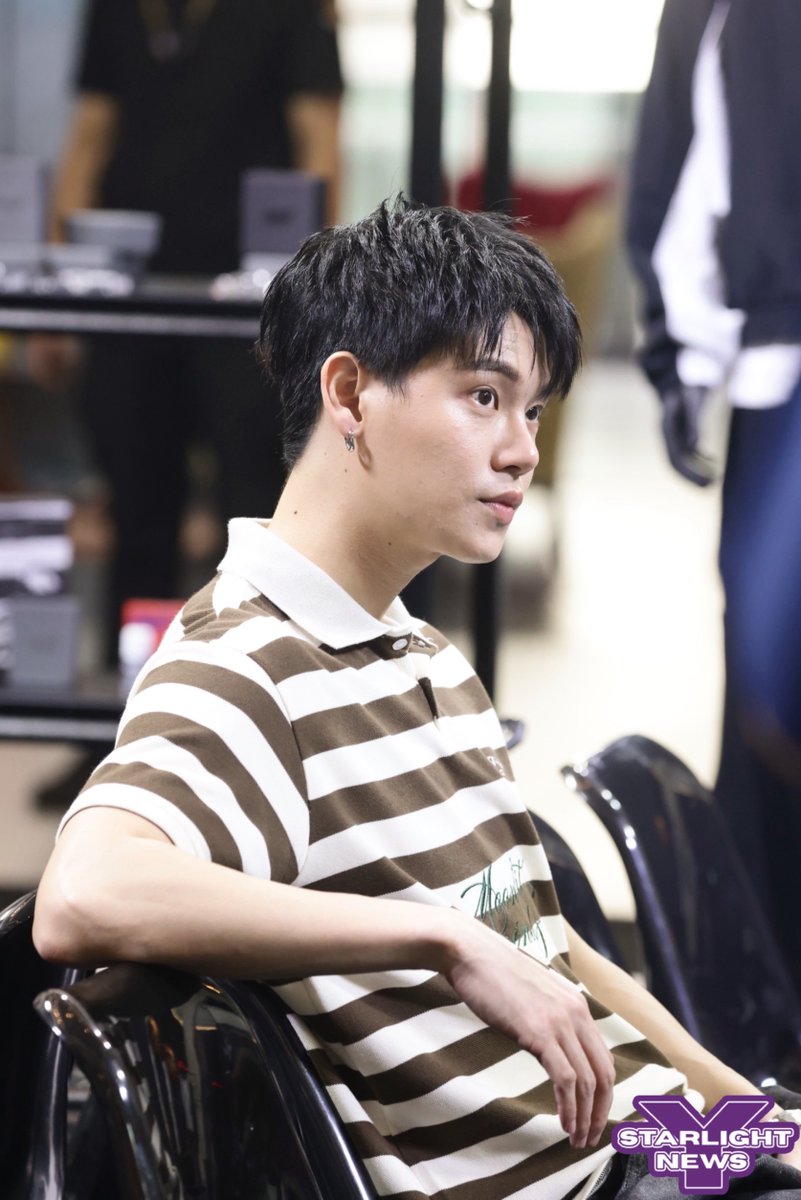 StarlightYnews's tweet photo. “หยิ่น อานันท์ ” ร่วมเปิด POP-UP STORE ครั้งแรก นำเสนอสินค้าคอลเลกชั่นใหม่ล่าสุด ‘ANWYLL CLUB’

#SiamCenter #TheIdeaopolis #BeInspired #BeTheFirst #SiamCenterxANWYLLClub #ANWYLL #FriendsOfANWYLL 
#yinyin_anw https://t.co/a9CdBkJOJa
