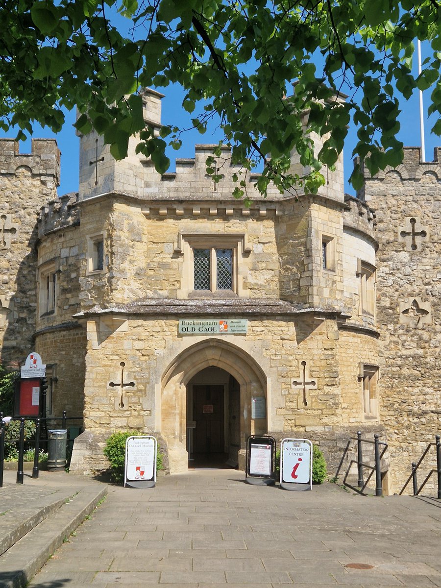 Excited to welcome you to #Buckingham this half term! Our team at the Tourist Information Centre is here to help you have a great time 🤩 We sell event tickets, local products, and maps. See you soon! discoverbuckingham.uk